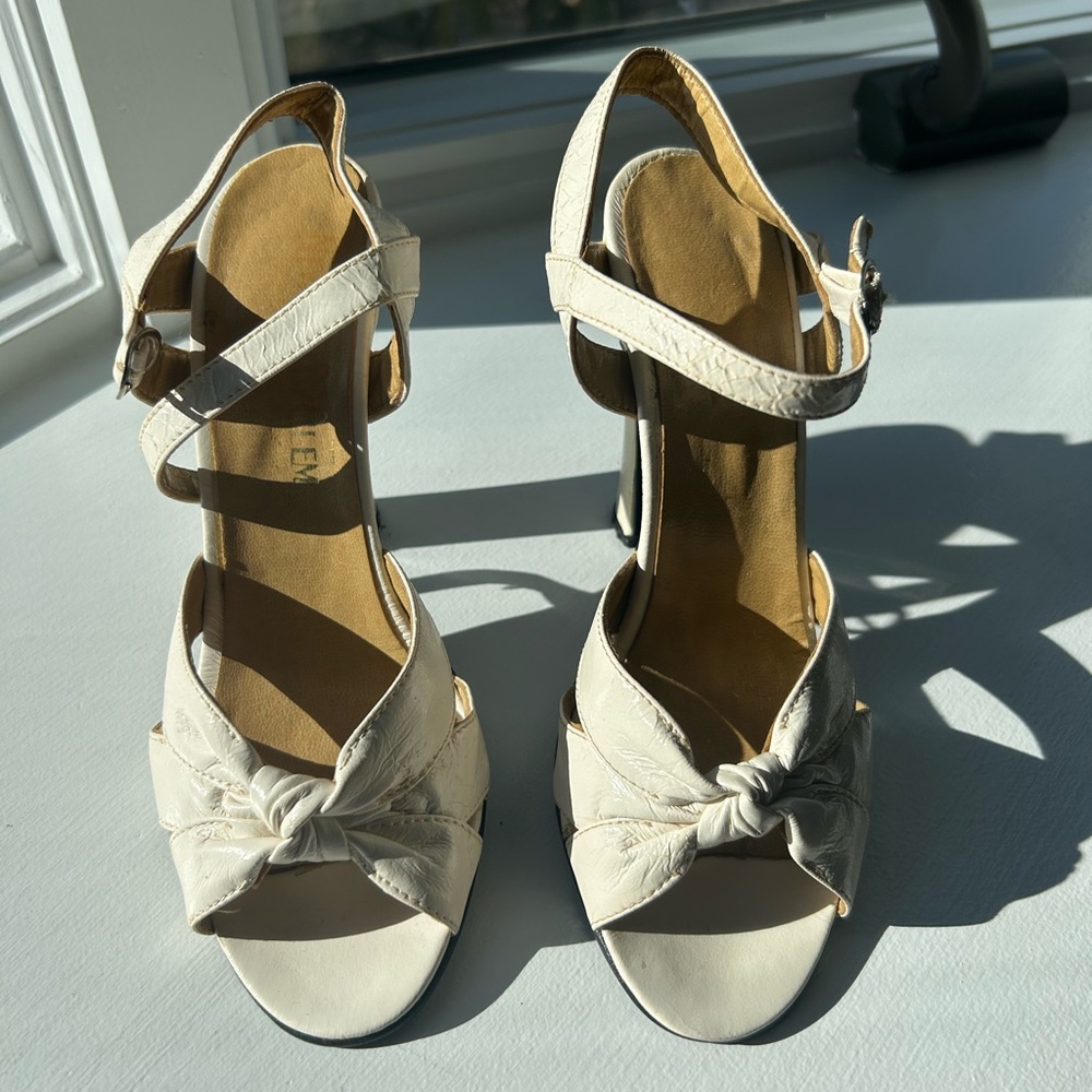 Vintage Cream Knotted Strappy High Heel Sandals